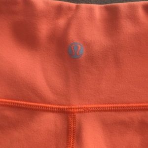 Lululemon reversible leggings size 2